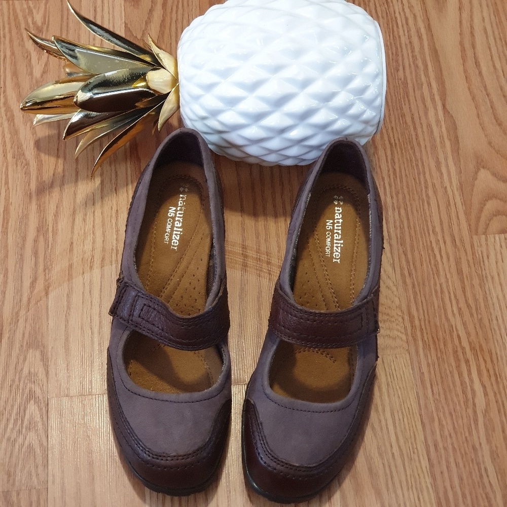 Naturalizer N5 comfort  brown shoes